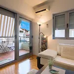 Lordor Apartment