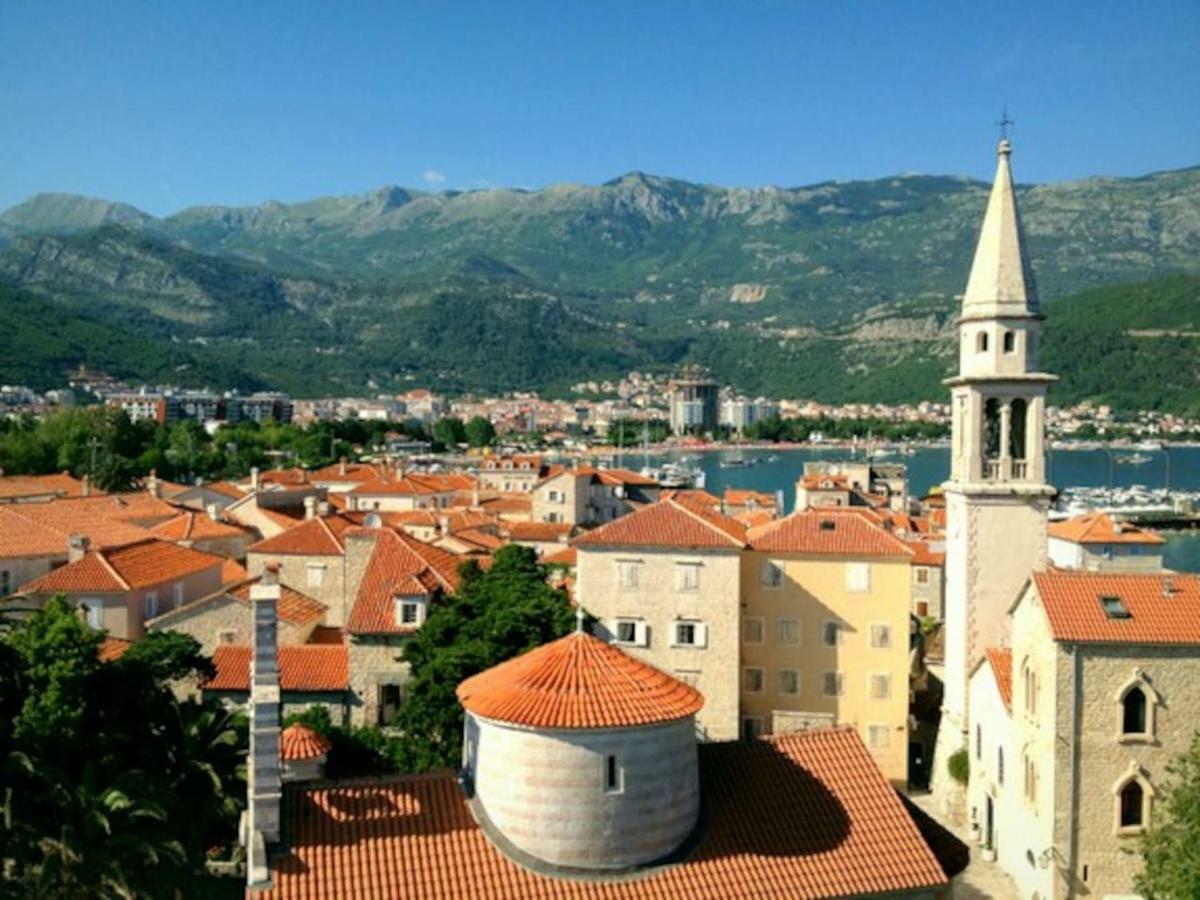 Lordor Apartment Budva